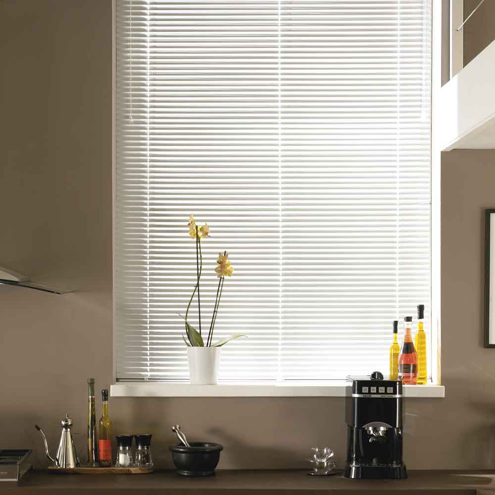 Venetian blinds in Croydon